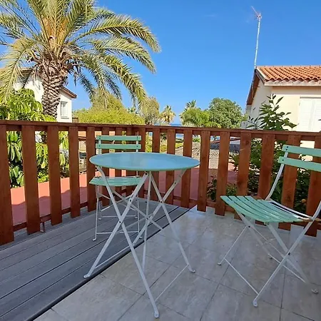 Relaxing Seaside Manors Λάρνακα